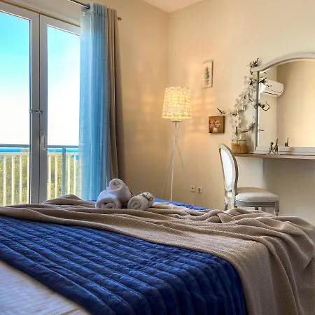 아파트 Drosia Superior Sea View Apartment