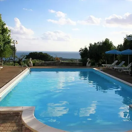 Drosia Superior Sea View Apartment Minia